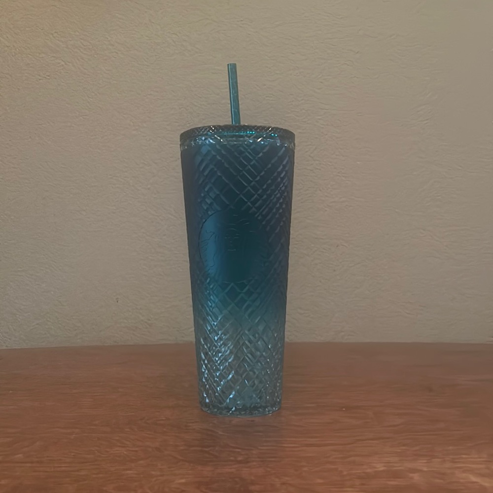 Starbucks 2023 Anniversary Spring Jeweled Green Ombré Venti Cold Cup Tumbler